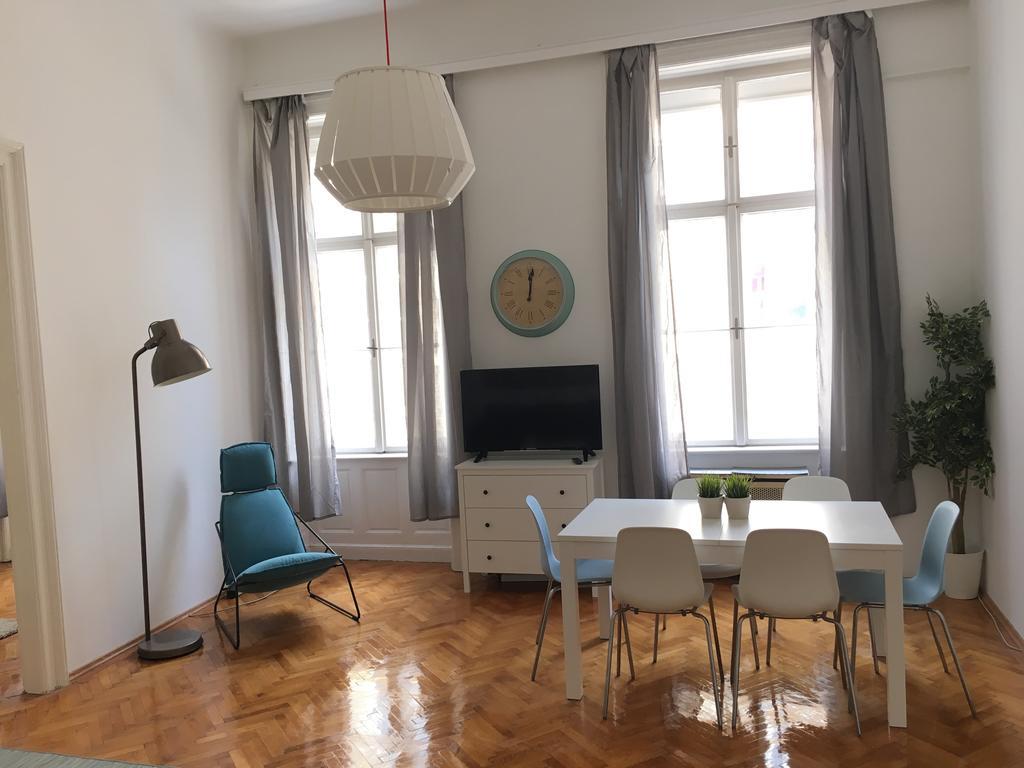Budget Apartment By Hi5-Rakoczi 24 บูดาเปสต์ ภายนอก รูปภาพ
