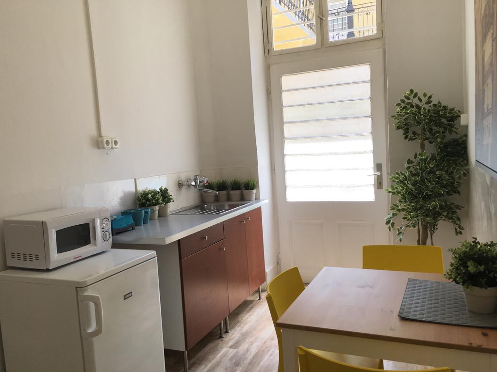 Budget Apartment By Hi5-Rakoczi 24 บูดาเปสต์ ภายนอก รูปภาพ