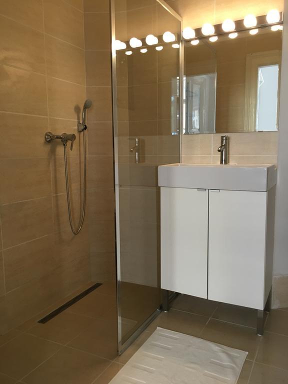 Budget Apartment By Hi5-Rakoczi 24 บูดาเปสต์ ภายนอก รูปภาพ