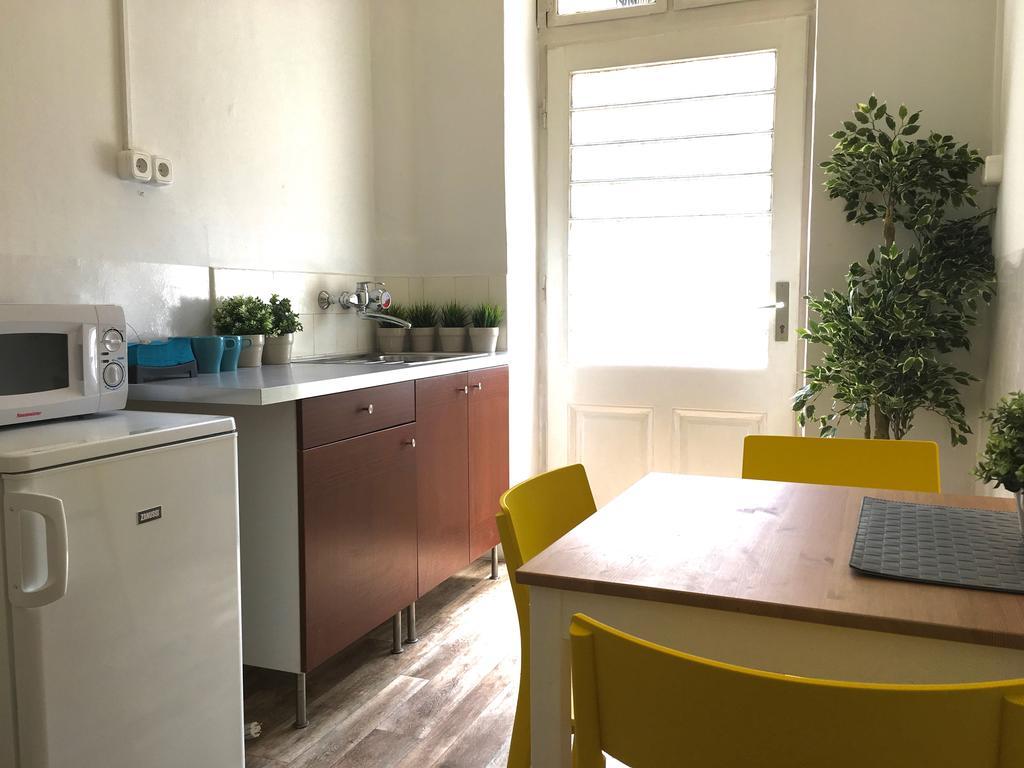 Budget Apartment By Hi5-Rakoczi 24 บูดาเปสต์ ภายนอก รูปภาพ