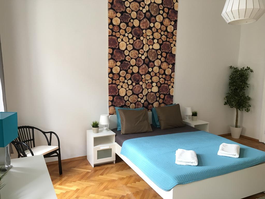 Budget Apartment By Hi5-Rakoczi 24 บูดาเปสต์ ภายนอก รูปภาพ